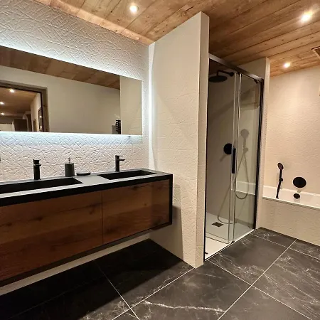 Moderne Au Coeur De Notre-dame-de-bellecombe, Proche Pistes Et Commodites - Fr-1-505-185